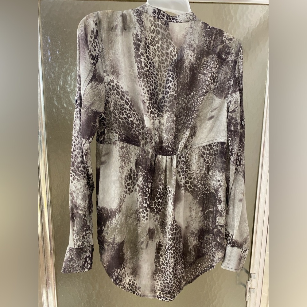 Express Women's Long Sleeve Animal Print Blouse in Black and White